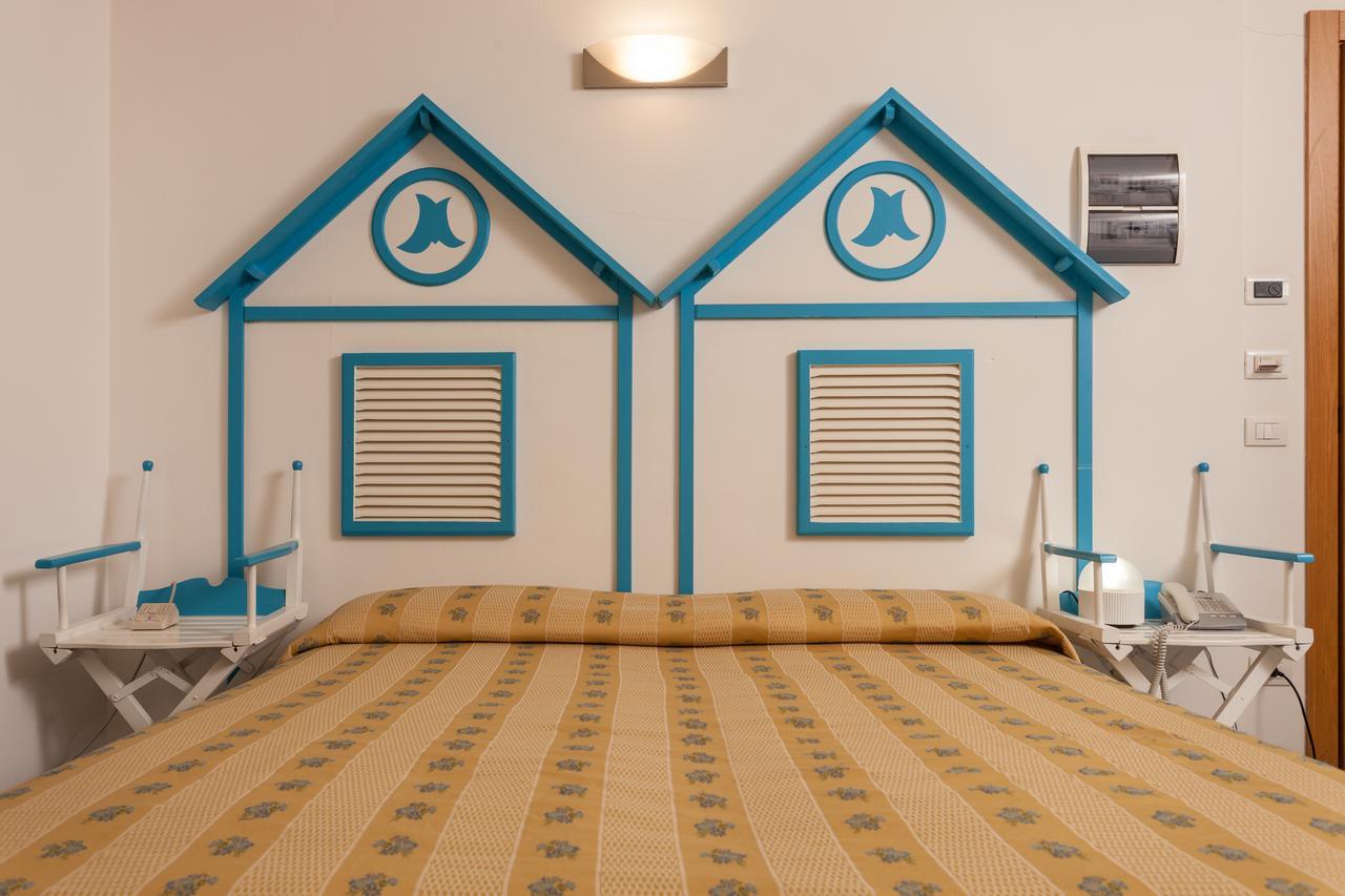 Hotel Resort Marinella Gabicce Mare Extérieur photo