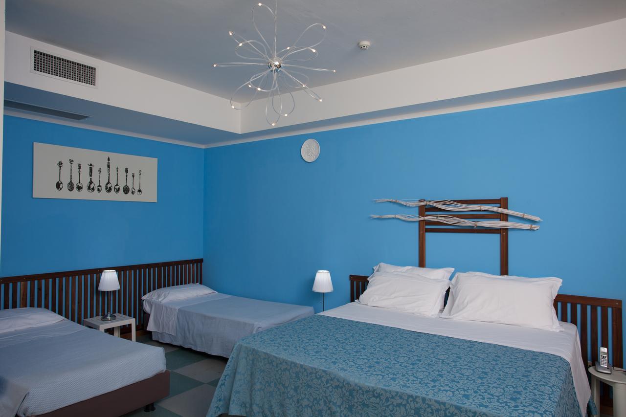 Hotel Resort Marinella Gabicce Mare Extérieur photo