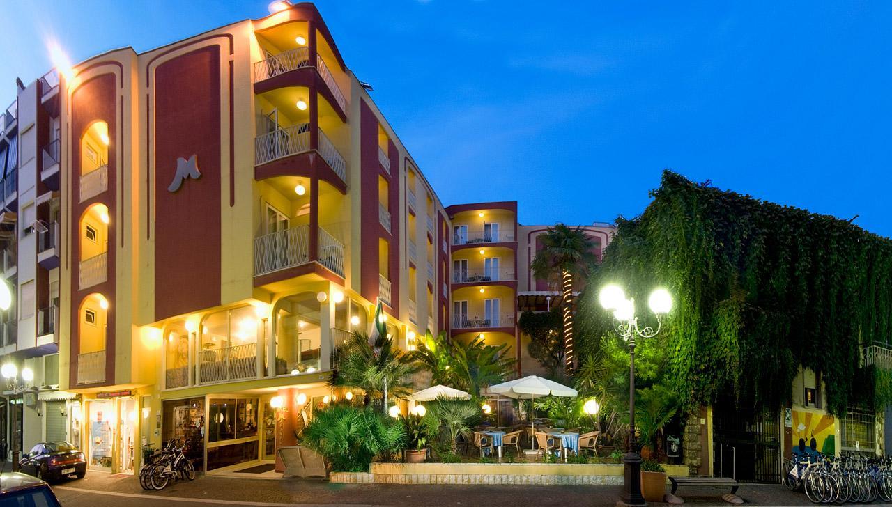 Hotel Resort Marinella Gabicce Mare Extérieur photo